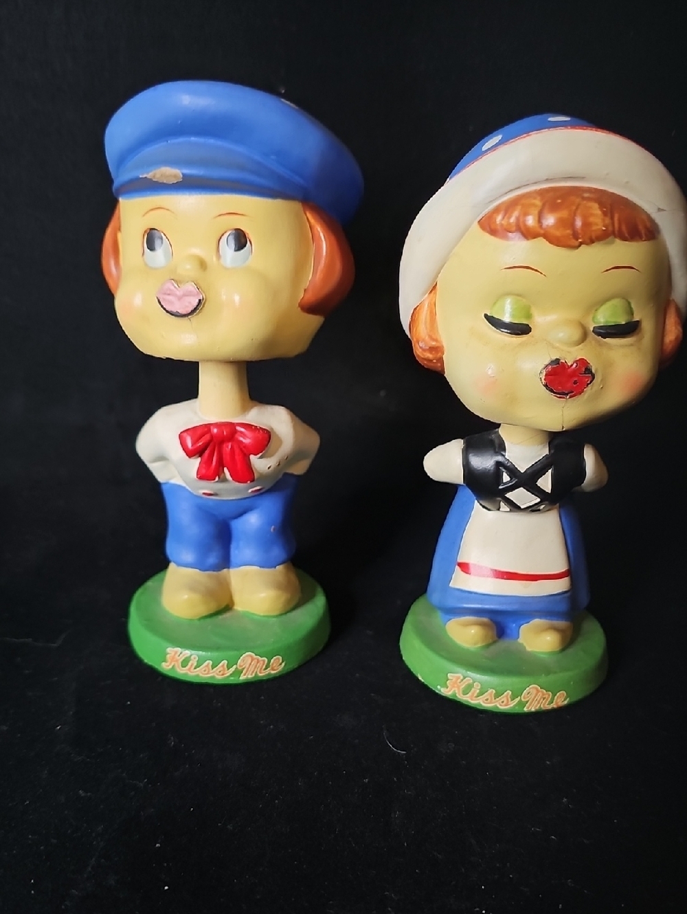 Vintage Japan  Kissing Bobblehead Figurine Set - Blue and White Characters